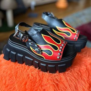 Lamoda Gotta Have It Chunky Sandals (W US 6/UK 4)